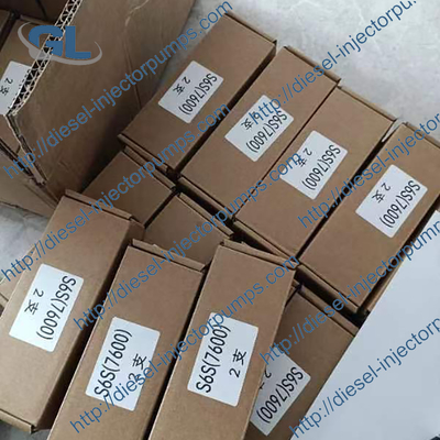 High Pressure Fuel Injector 093500-7600 32A61-07010 For S4S-DT S6S-DT Excavator Engine Parts