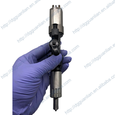 DENSO Common rail injector 095000-0190 095000-0145 095000-0146 for ISUZU 6HK1 8943922613 8-94392261-3