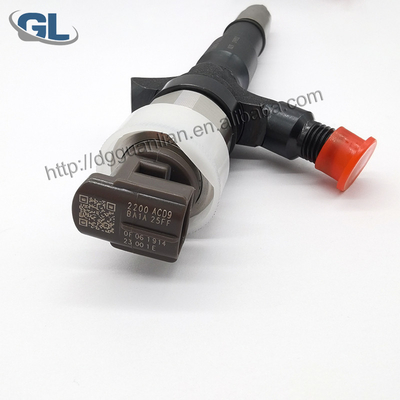 Diesel Common Rail Fuel Injector 23670-0L110 For Denso Toyota 2KD FTV Engine 295050-0810