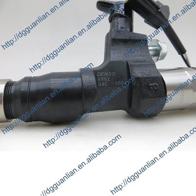 Genuine Common rail fuel injector 095000-6950 095000-6951 095000-6952 for HINO J05D 23670-E0330
